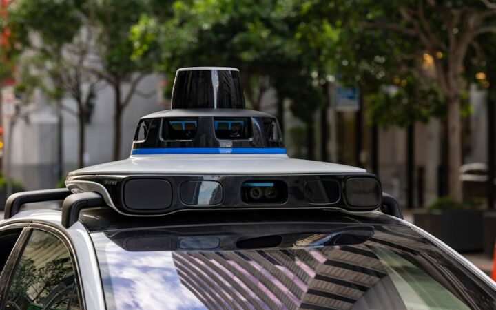 Why Autonomous Vehicles Will Revolutionize Urban Transport by 2027